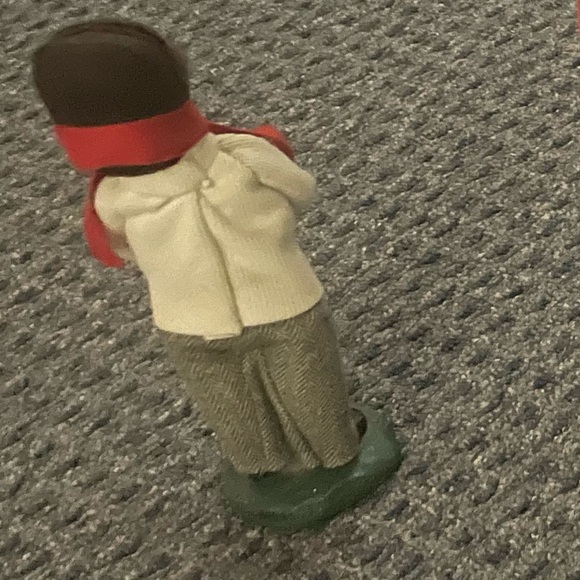 Vintage Byers Choice Caroler - Picture 2 of 2